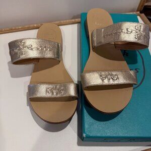 Jack Rogers Gold‎ Slide Sandals Women's 9 Metallic Two-Strap EUC